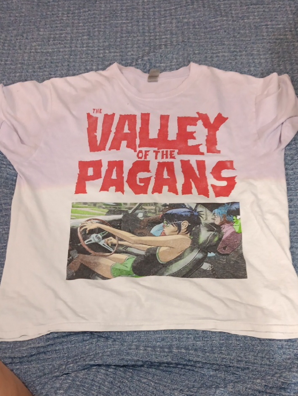Gorillaz Girls White Graphic Tee with Red 'Valley of the Pagans' Print